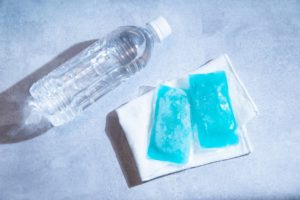 Ice pack to prevent botox bruising